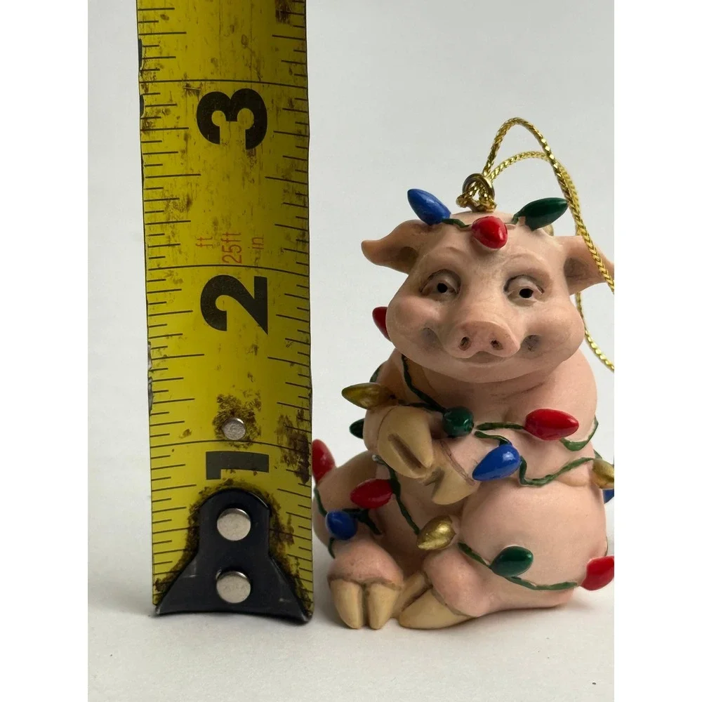 Big Sky Carvers Retired Christmas Pig in Lights Ornament 95254 NWT‎